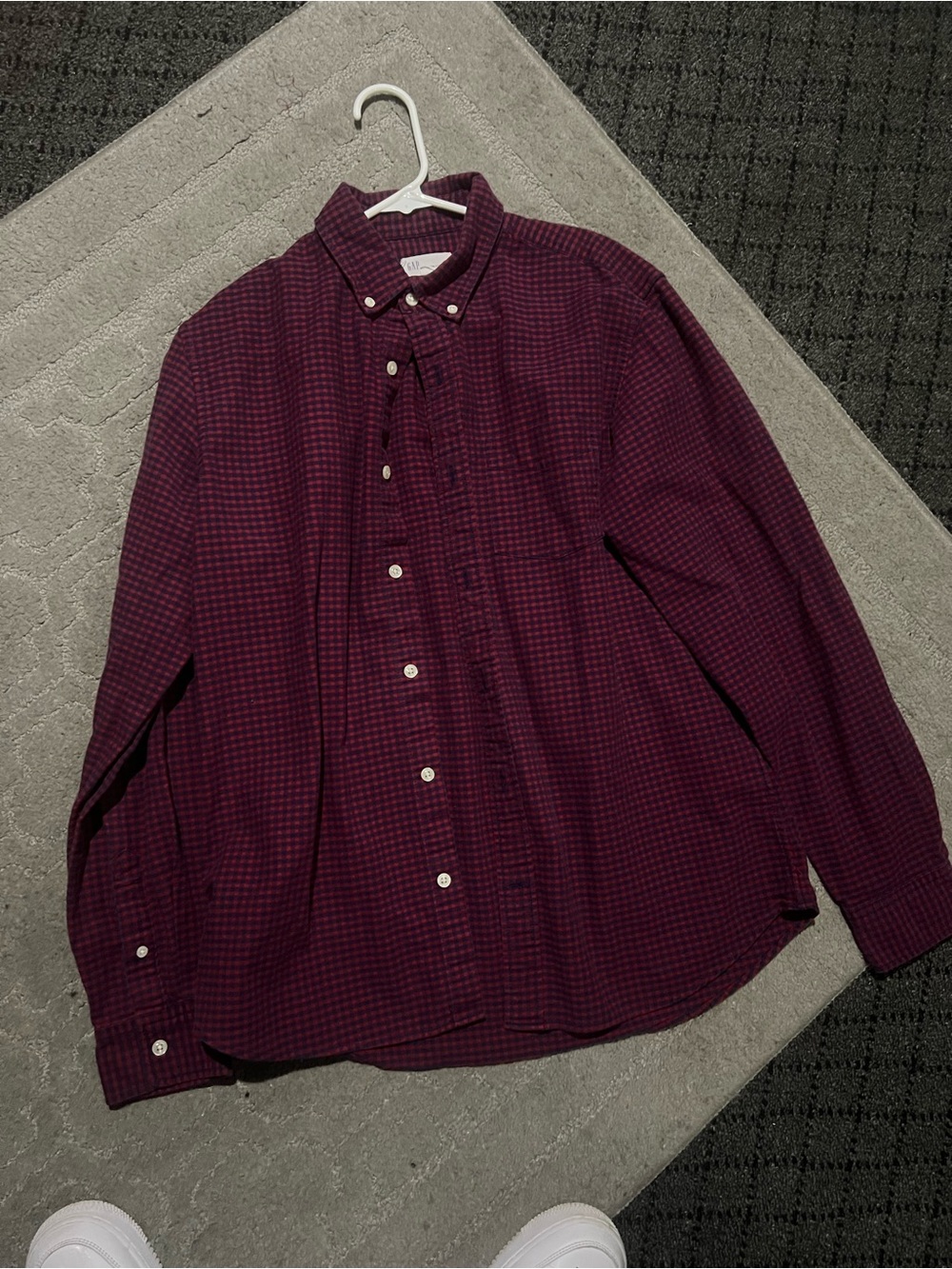 GAP Men's Burgundy Check Button-Down Shirt